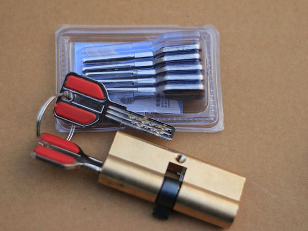 甘谷24小时上门开锁公司